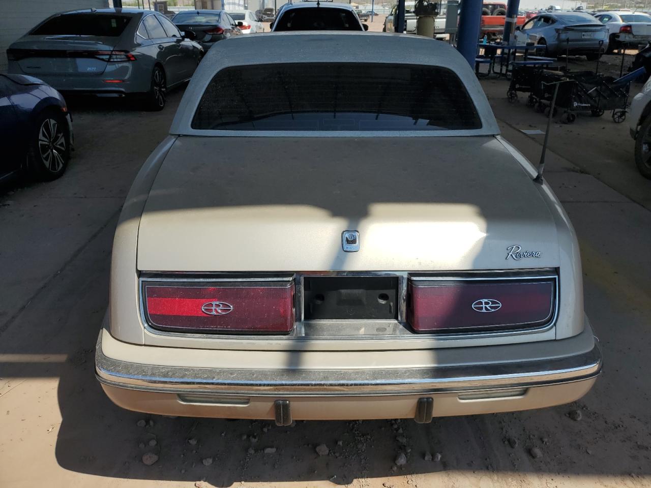 1991 Buick Riviera VIN: 1G4EZ13LXMU400763 Lot: 68975985