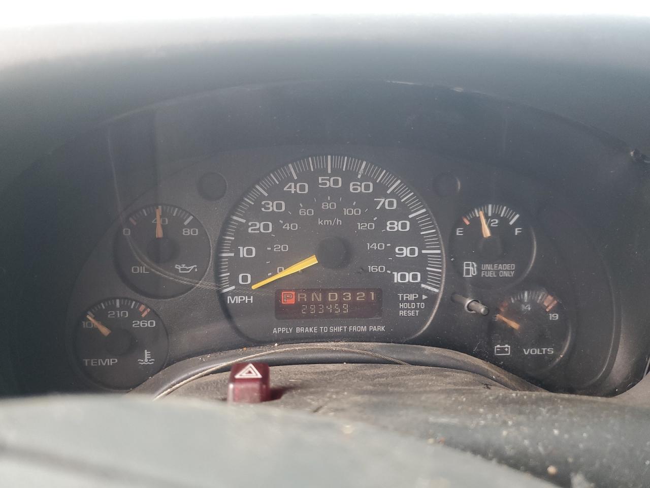 2000 GMC Savana Cutaway G3500 VIN: 1GDGG31W6Y1181797 Lot: 68455265