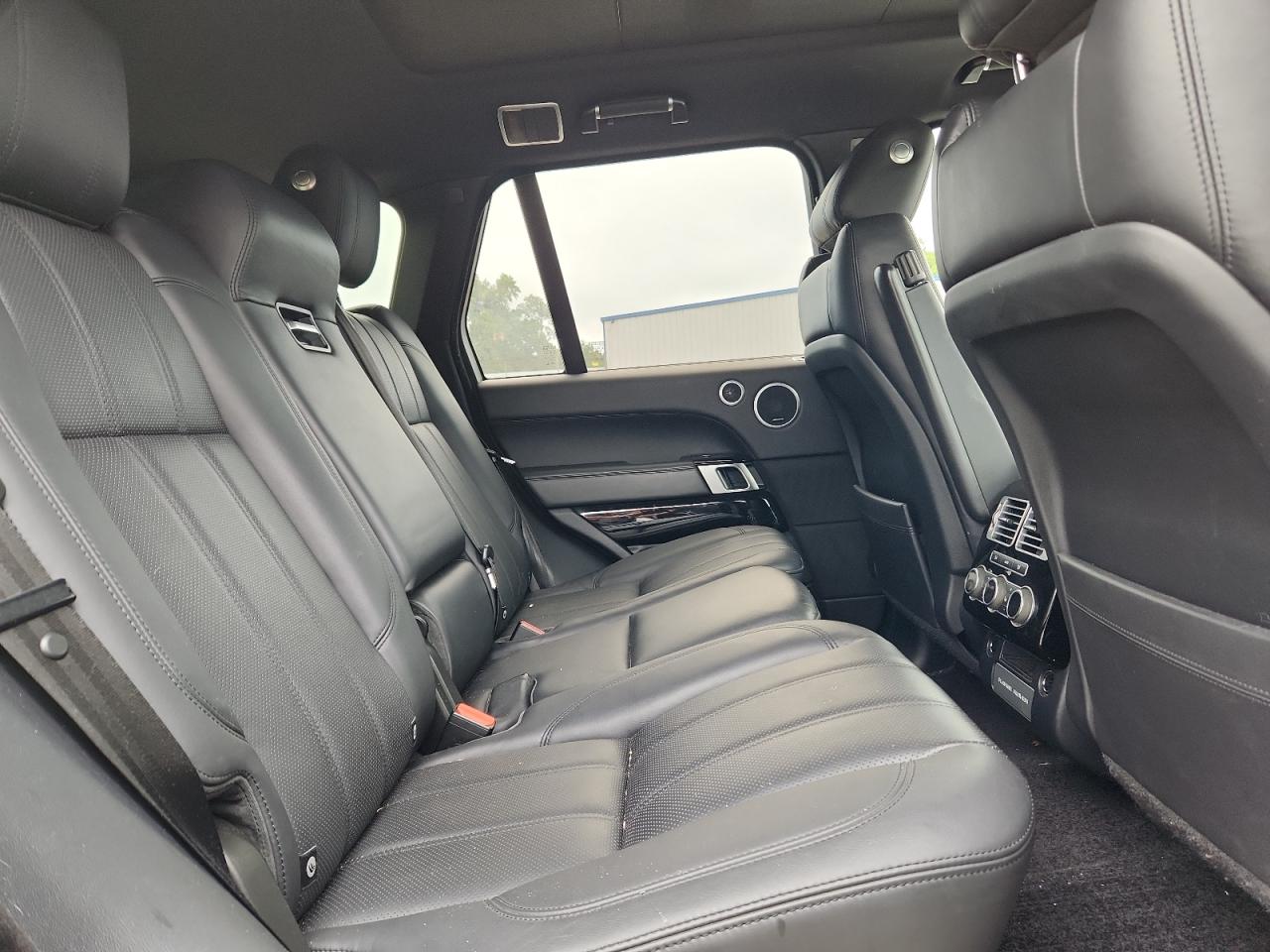 SALGS2FK4HA333328 2017 Land Rover Range Rover Hse