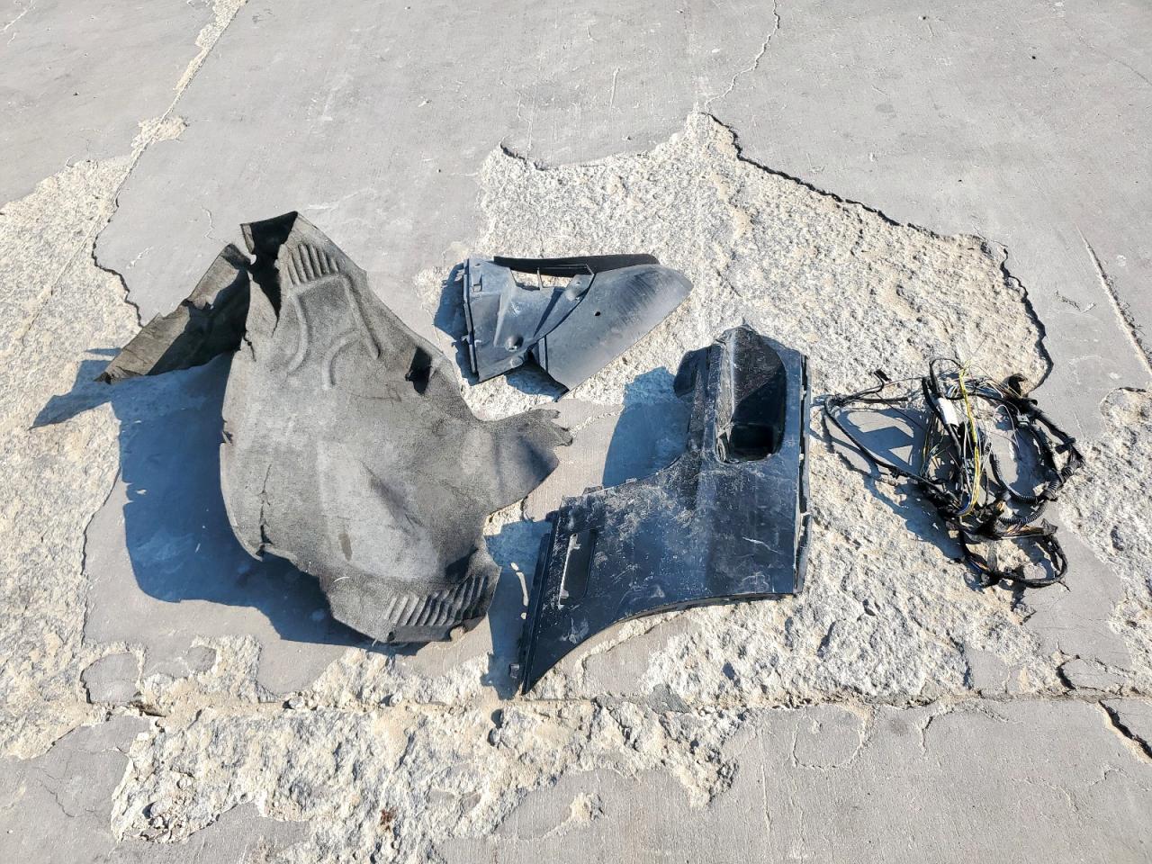 2017 Porsche Macan VIN: WP1AA2A55HLB83833 Lot: 67715165