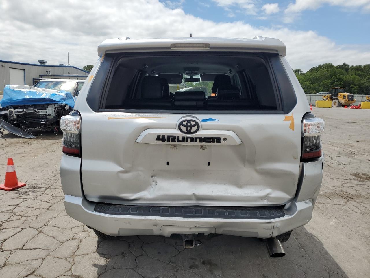 2017 Toyota 4Runner Sr5/Sr5 Premium VIN: JTEBU5JR8H5457964 Lot: 67437165