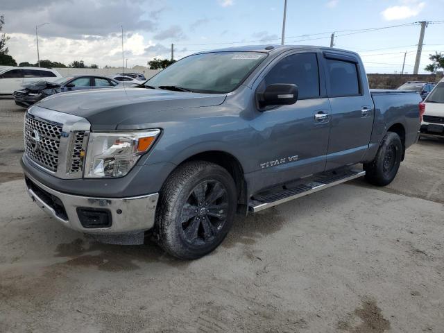  NISSAN TITAN 2018 Gray