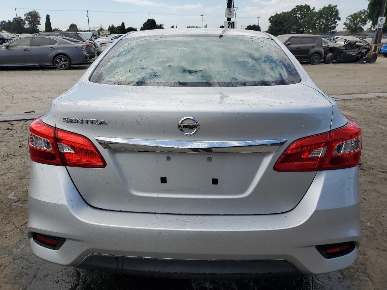 2018 Nissan Sentra S VIN: 3N1AB7AP6JY345577 Lot: 70560375