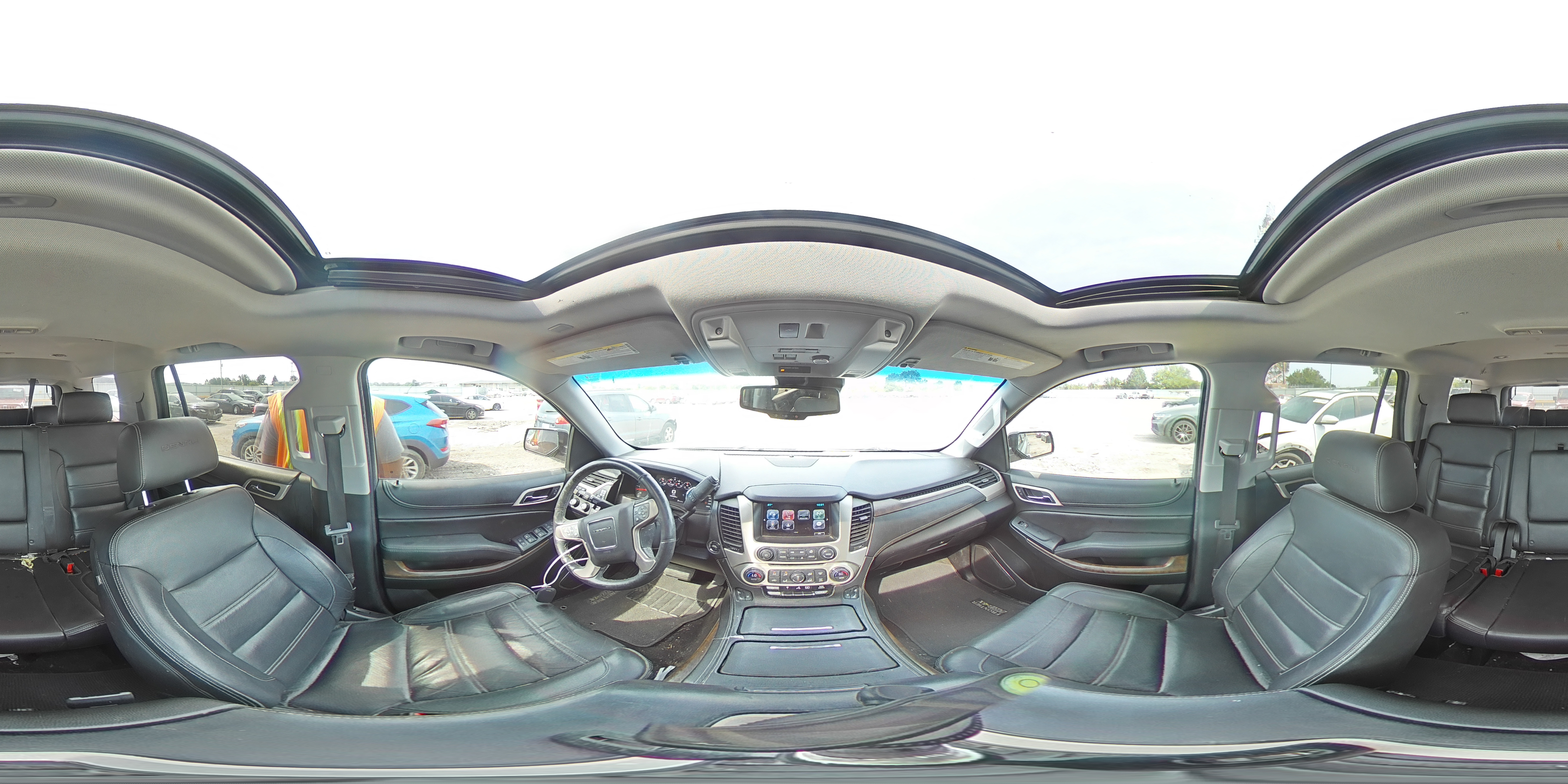 2018 GMC Yukon Denali VIN: 1GKS2CKJ2JR104257 Lot: 67916745