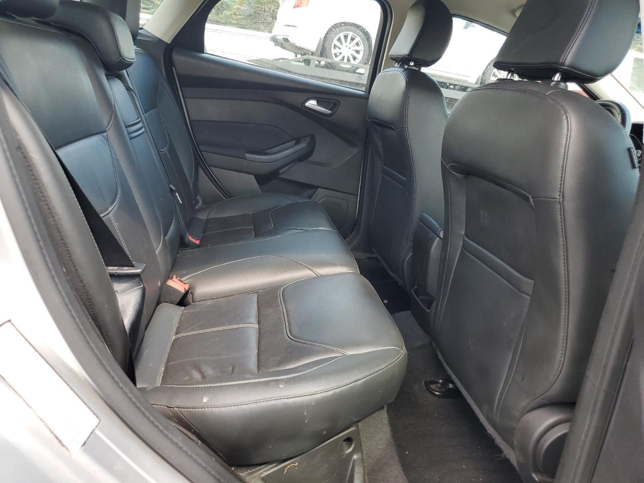 2016 Ford Focus Se VIN: 1FADP3K29GL311339 Lot: 68924155