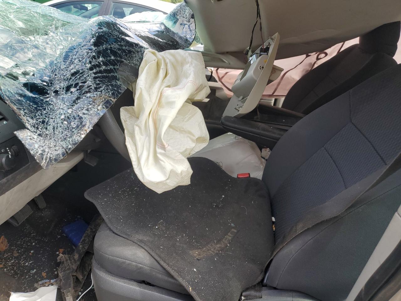 2010 Dodge Grand Caravan Se VIN: 2D4RN4DE0AR144387 Lot: 70171545