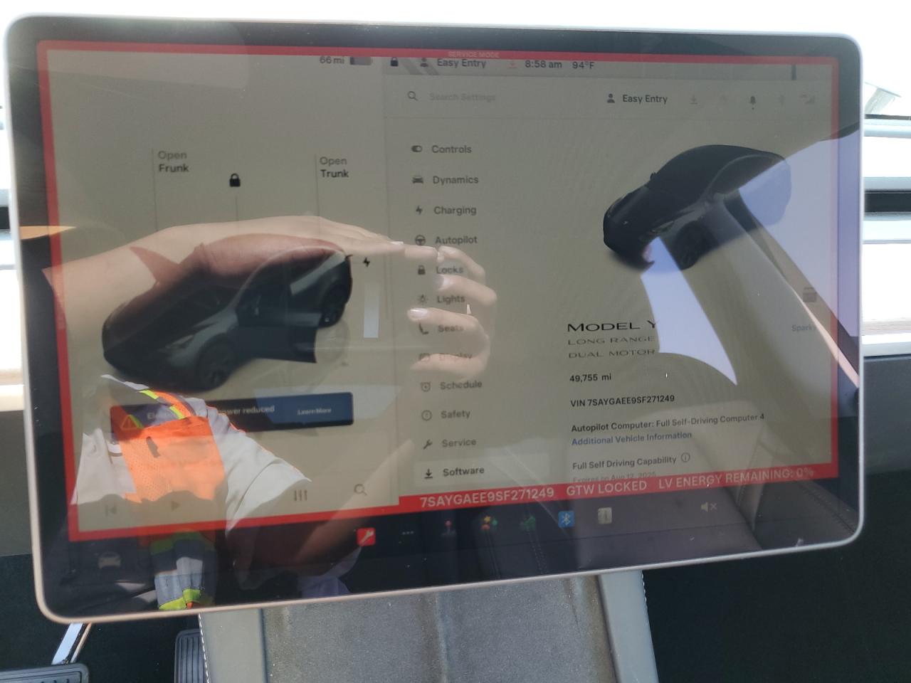 2025 Tesla Model Y VIN: 7SAYGAEE9SF271249 Lot: 67150265