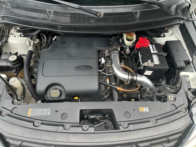 Parquets FORD EXPLORER 2017 Biały