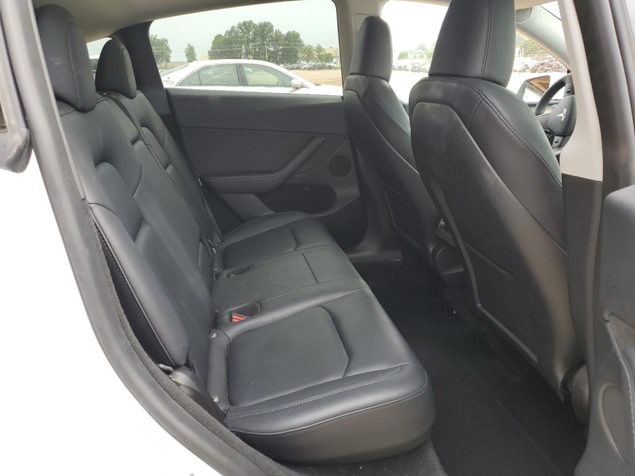 2023 Tesla Model Y VIN: 7SAYGDEF6PF698454 Lot: 64641435