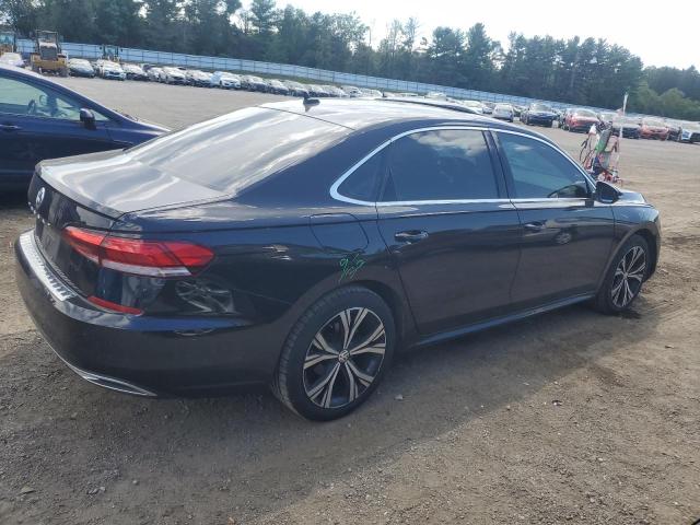  VOLKSWAGEN PASSAT 2022 Черный
