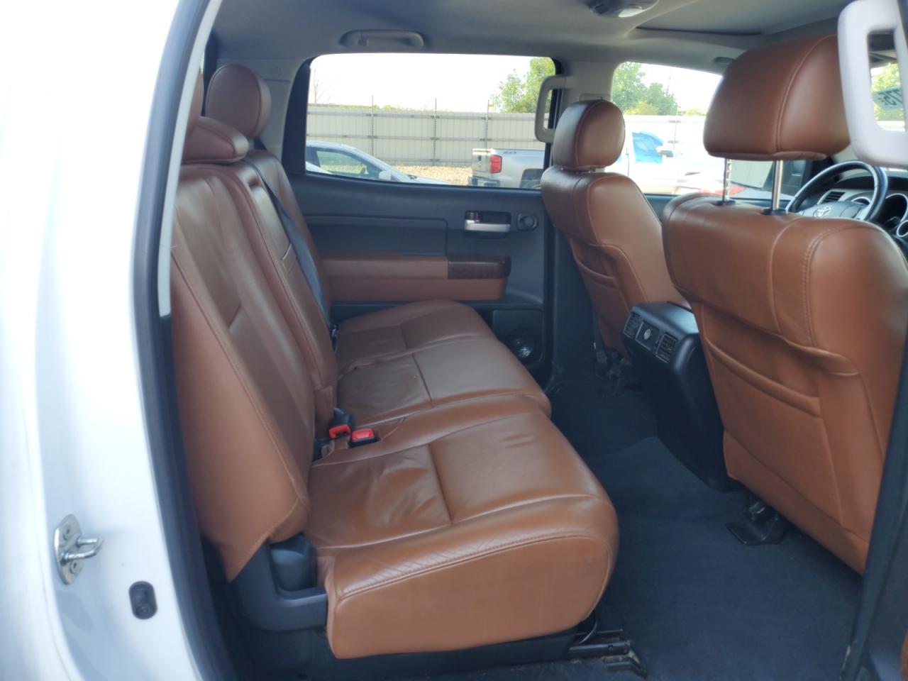 2011 Toyota Tundra Crewmax Limited VIN: 5TFHW5F10BX160808 Lot: 69933775