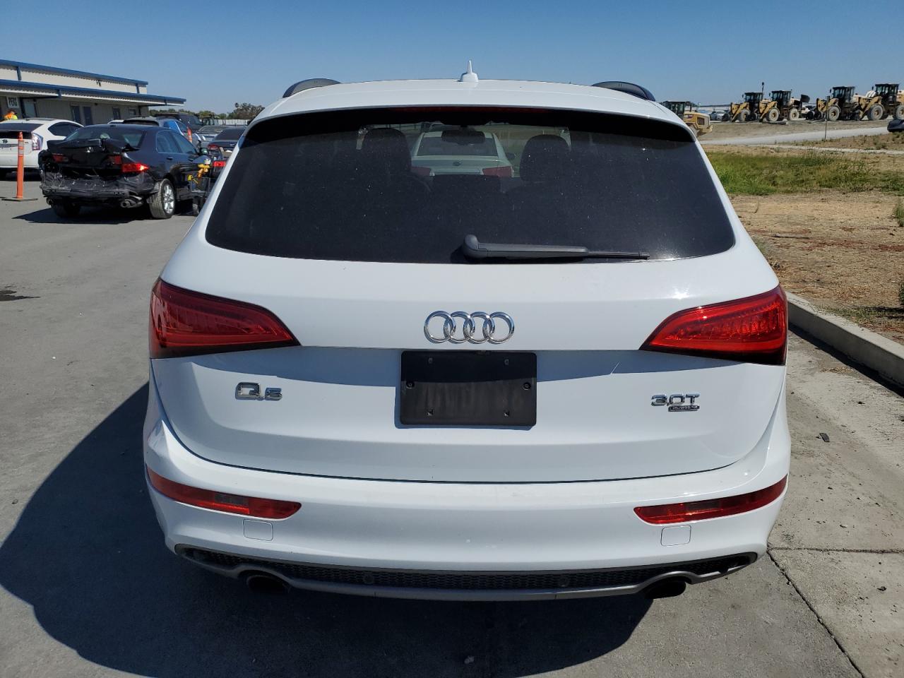 2014 Audi Q5 Premium Plus VIN: WA1DGAFP3EA044111 Lot: 68459605