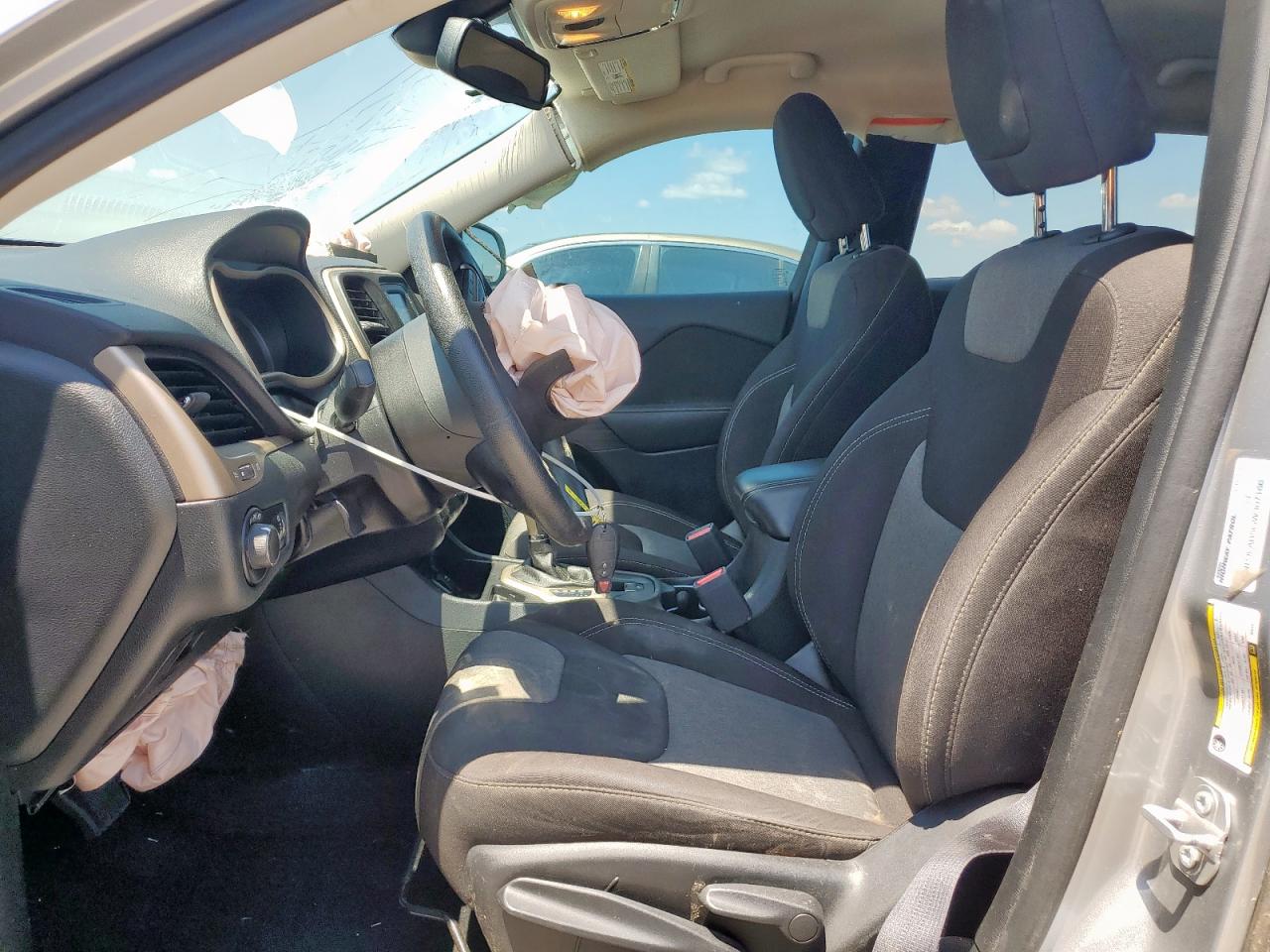 2016 Jeep Cherokee Sport VIN: 1C4PJLAB5GW307166 Lot: 68354015