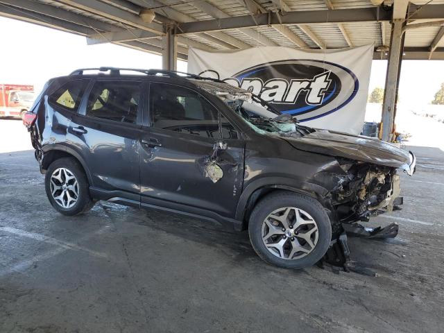  SUBARU FORESTER 2019 Gray