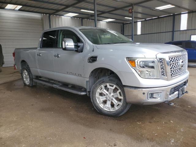  NISSAN TITAN 2016 Серебристый