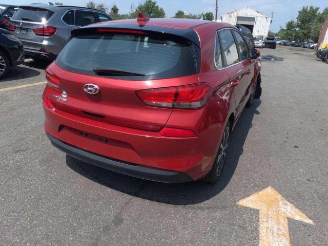  HYUNDAI ELANTRA 2018 Czerwony