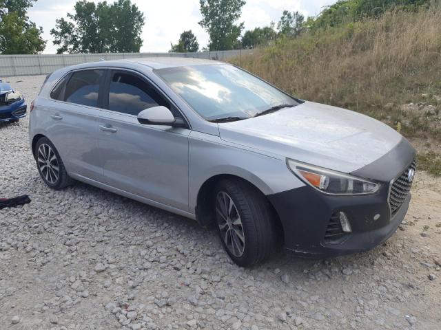  HYUNDAI ELANTRA 2018 Серебристый