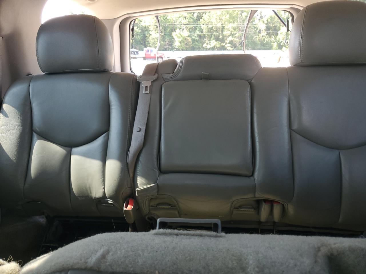 2004 Chevrolet Tahoe C1500 VIN: 1GNEC13Z14R169398 Lot: 68114635