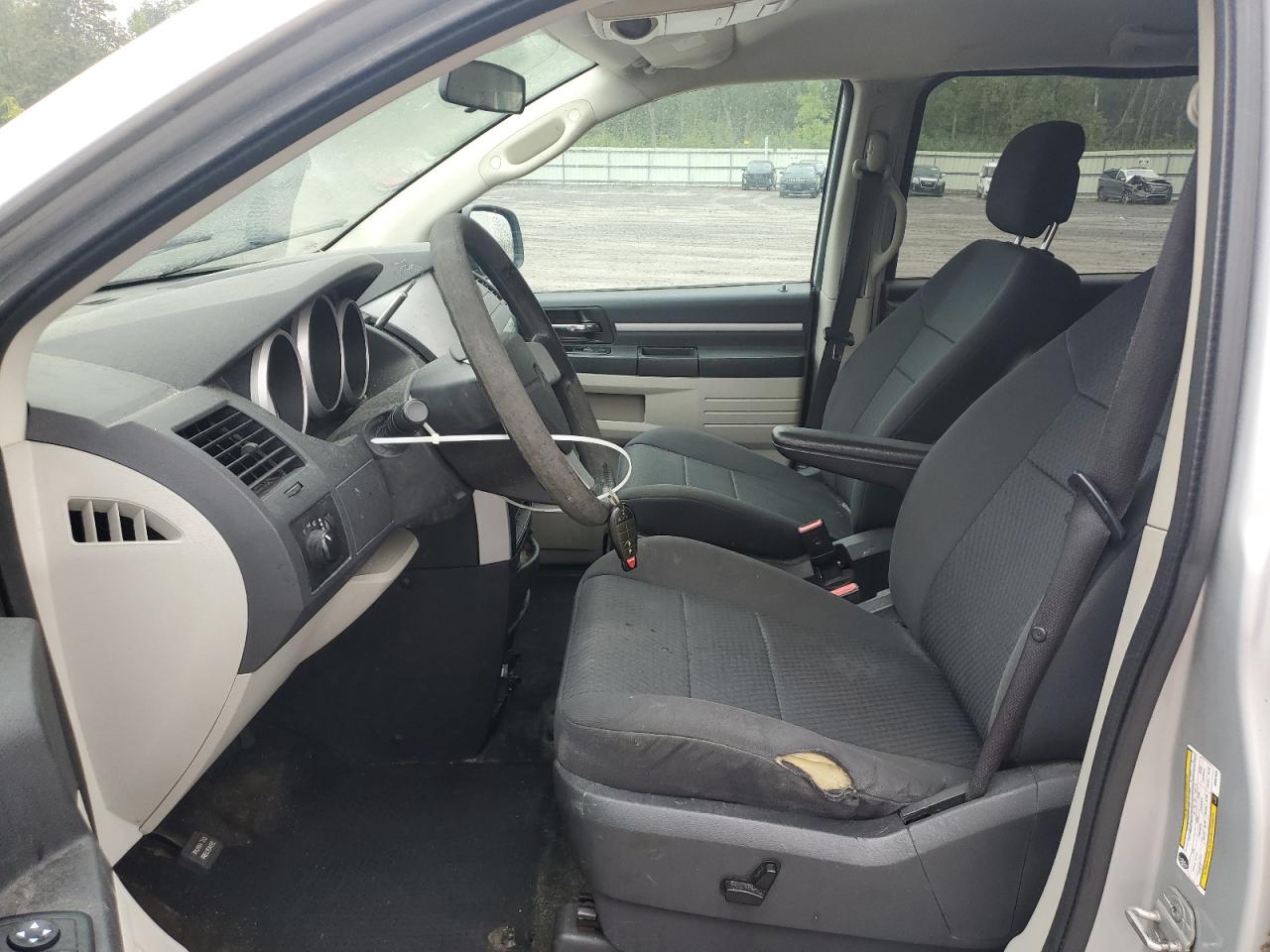 2010 Dodge Grand Caravan Se VIN: 2D4RN4DE8AR307609 Lot: 69967825