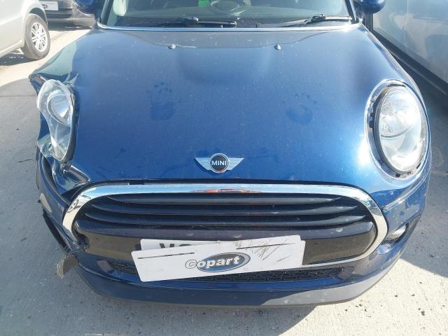 2016 MINI COOPER D 