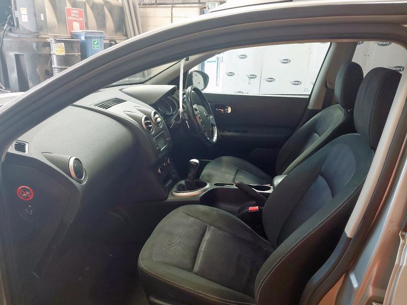 2012 NISSAN QASHQAI N-TEC