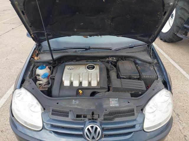 2005 VOLKSWAGEN GOLF TDI S