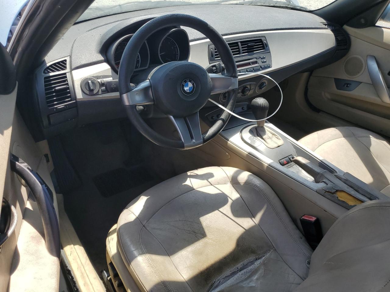 2003 BMW Z4 2.5 VIN: 4USBT33423LS47629 Lot: 68330075