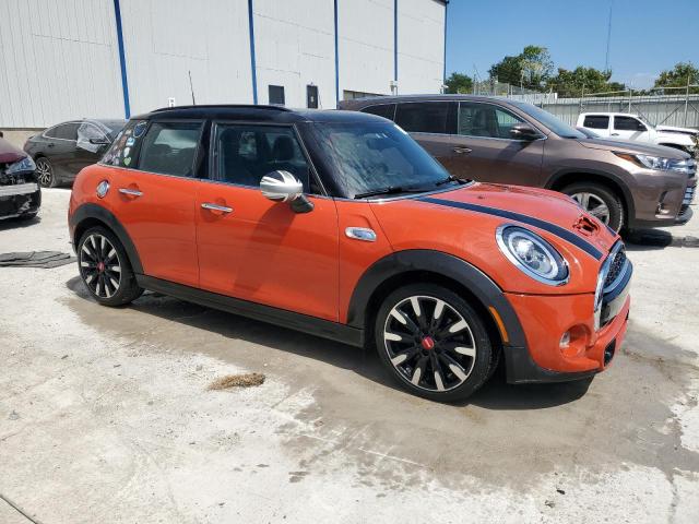  MINI COOPER 2019 Оранжевый