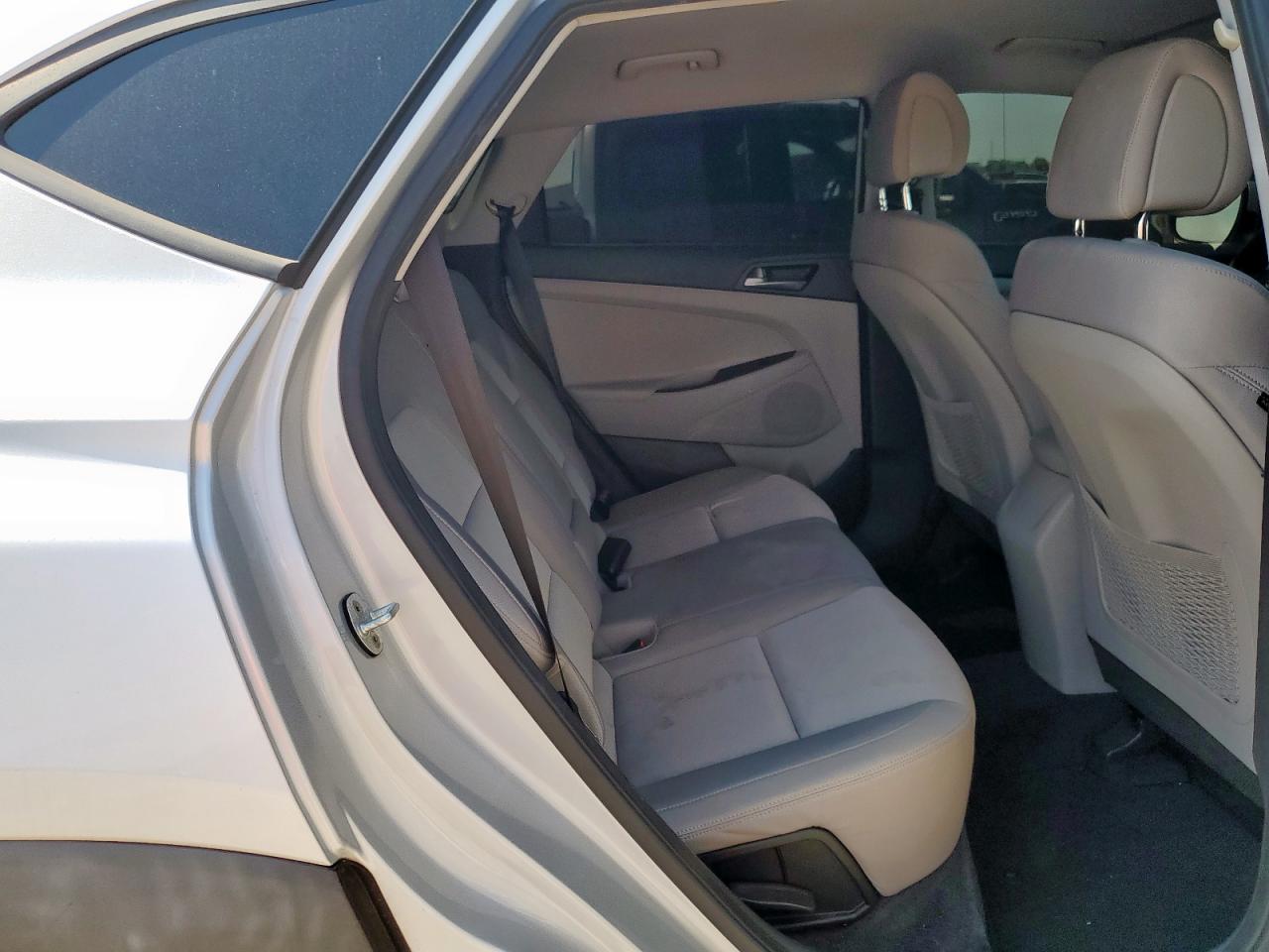 2016 Hyundai Tucson Limited VIN: KM8J33A40GU106851 Lot: 69373965