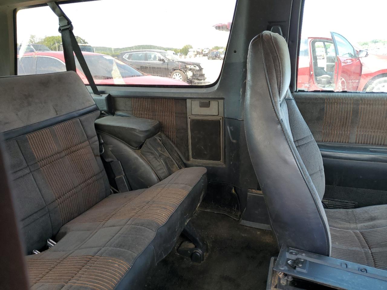 1991 Chevrolet Blazer S10 VIN: 1GNCS18Z5M8303130 Lot: 68832405