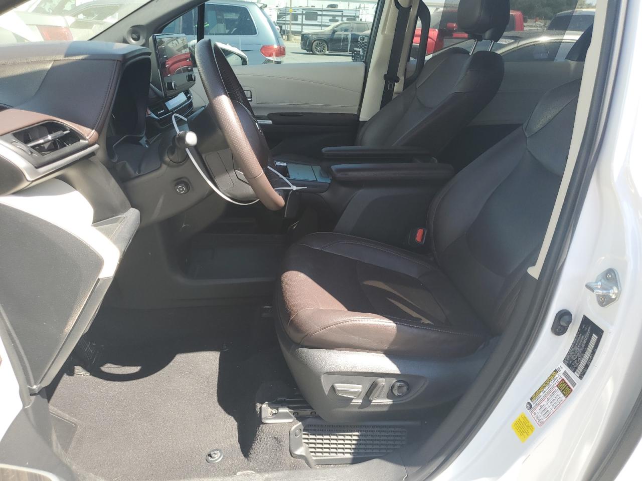 2022 Toyota Sienna Limited VIN: 5TDERKEC3NS092199 Lot: 69778555