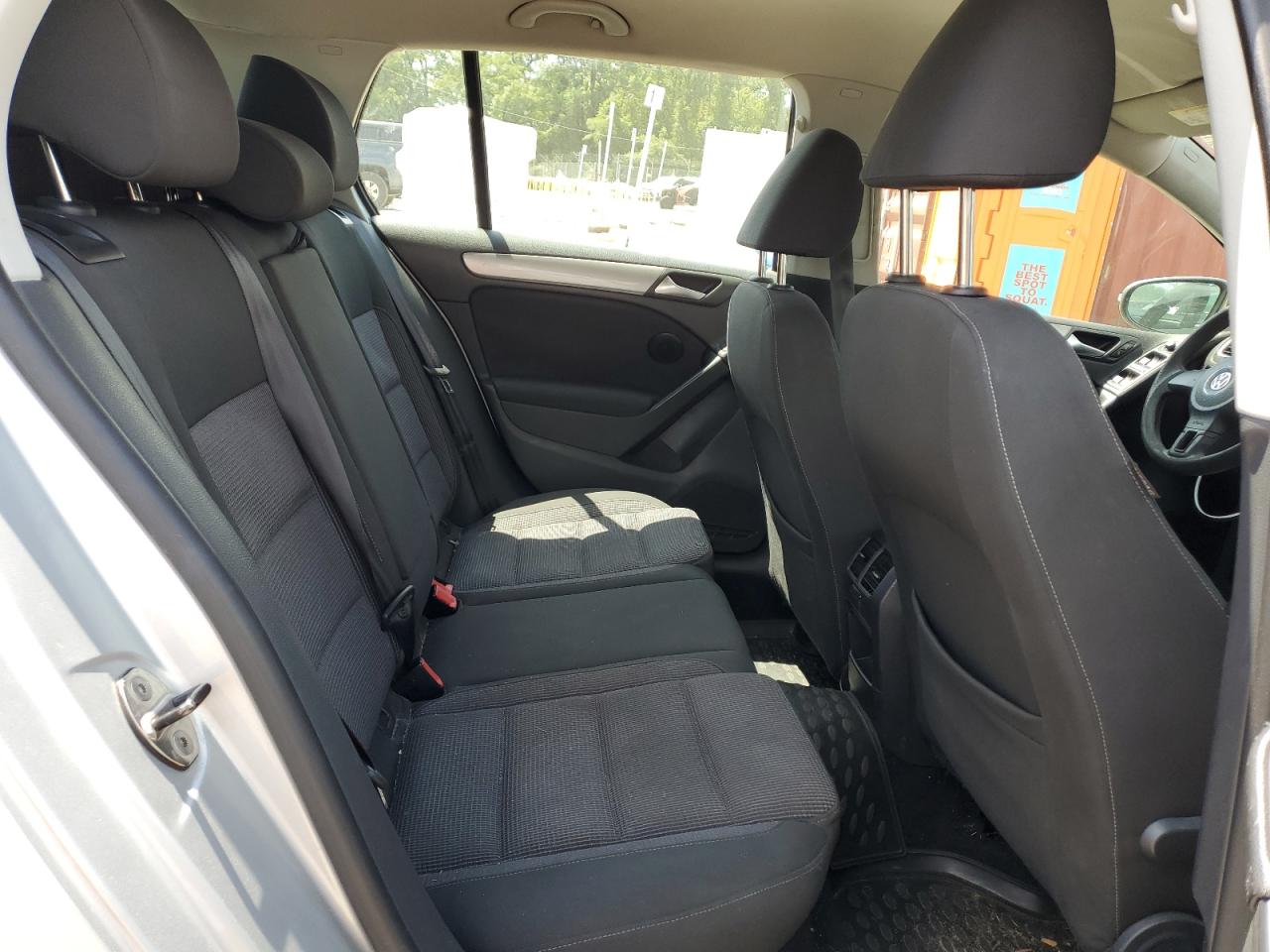 2013 Volkswagen Golf VIN: WVWDB7AJ0DW043588 Lot: 68170395