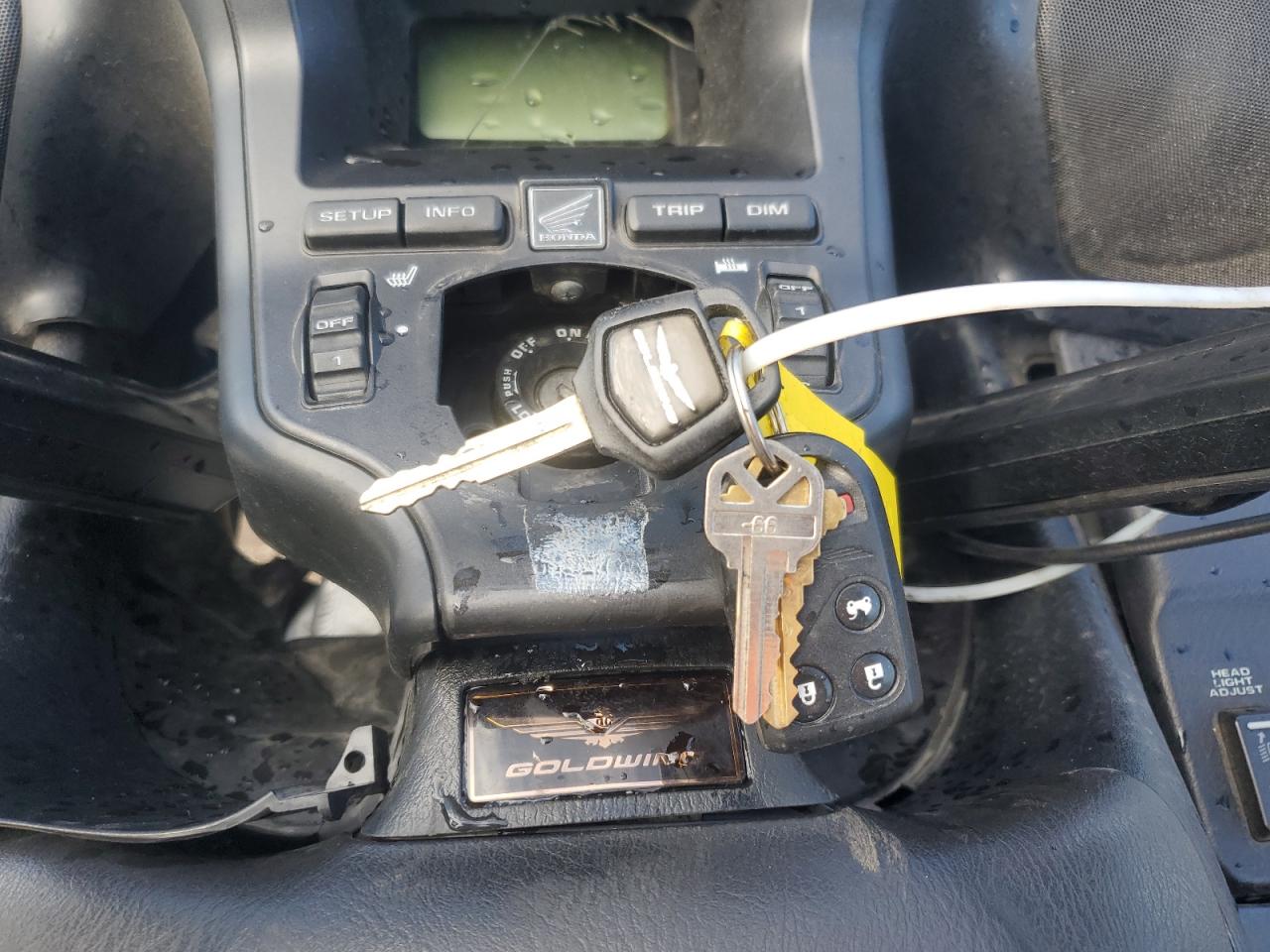 2012 Honda Gl1800 VIN: JH2SC68GXCK001354 Lot: 70480135