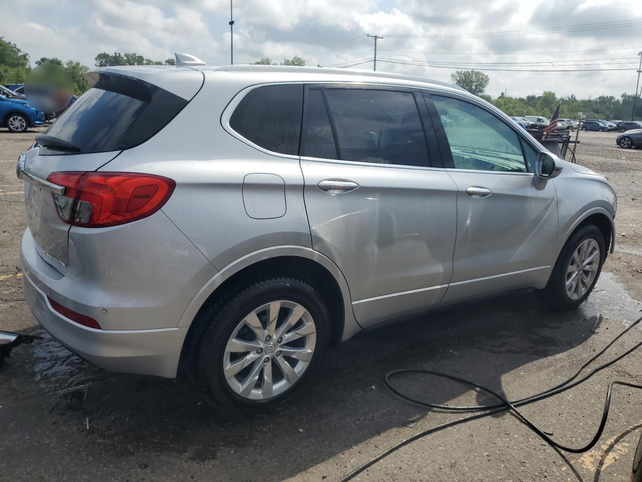 2018 Buick Envision Essence silver null gas LRBFX1SA9JD009340 photo #4