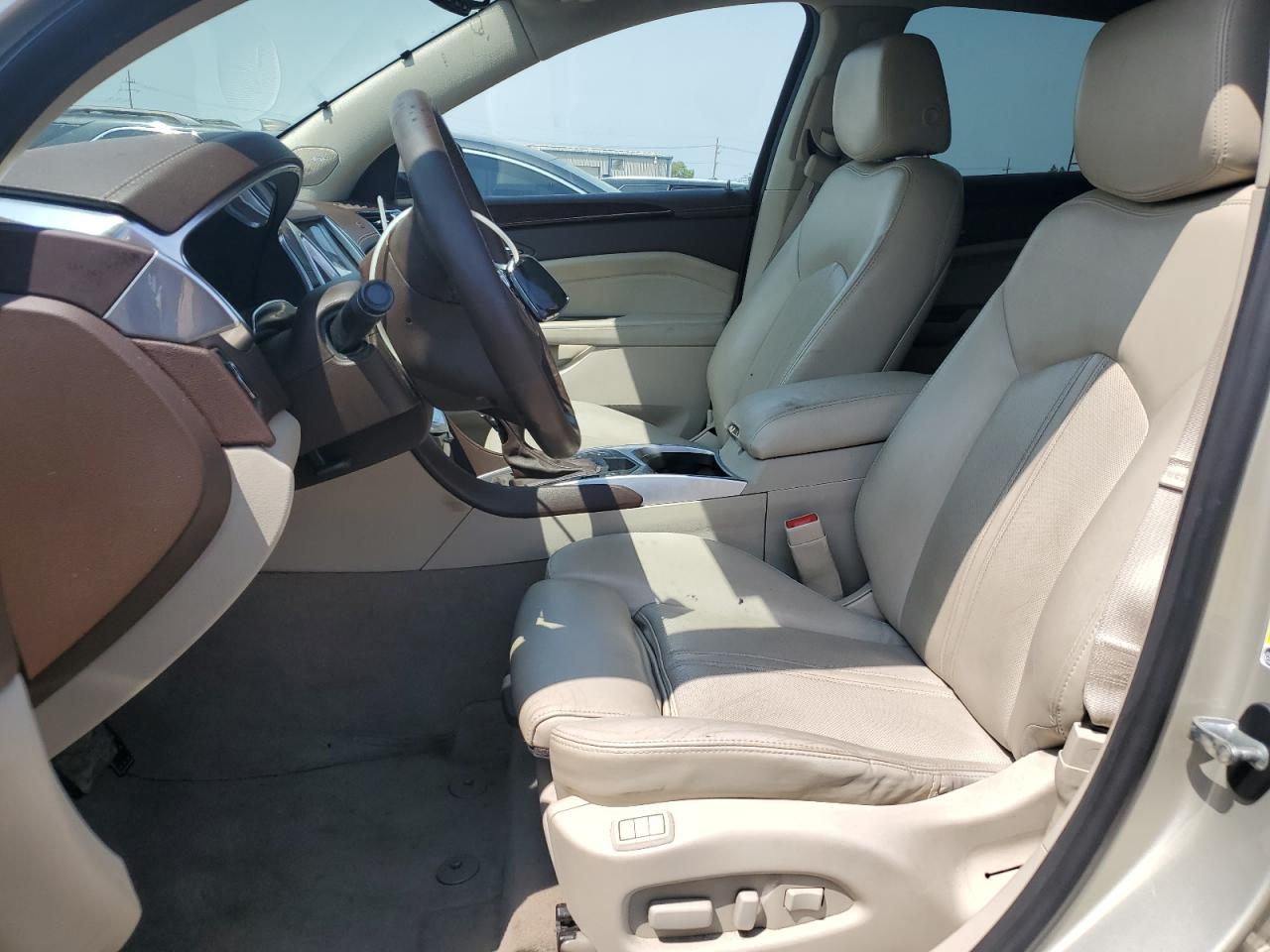 2015 Cadillac Srx Luxury Collection VIN: 3GYFNBE33FS544644 Lot: 68083255