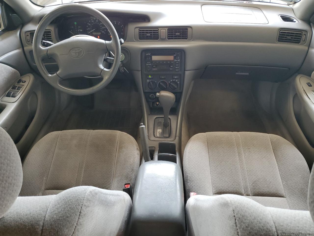 2000 Toyota Camry Ce VIN: 4T1BG22K2YU635722 Lot: 68538635