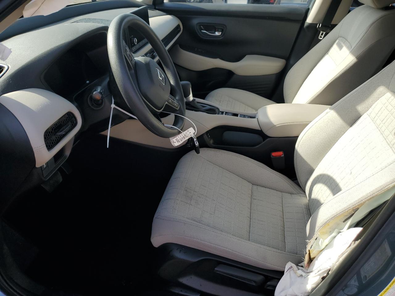 2024 Honda Hr-V Lx VIN: 3CZRZ1H38RM747271 Lot: 70182565