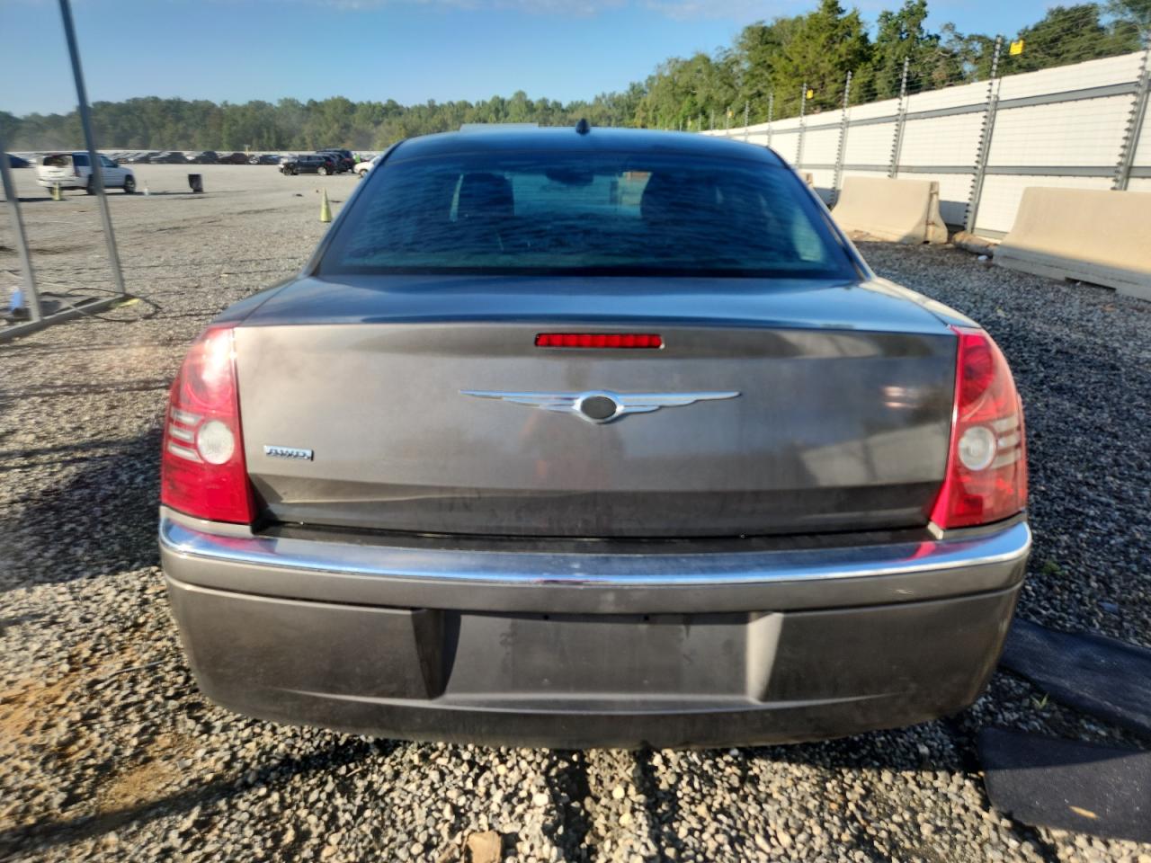 2008 Chrysler 300 Limited VIN: 2C3KK33G68H155032 Lot: 70201115