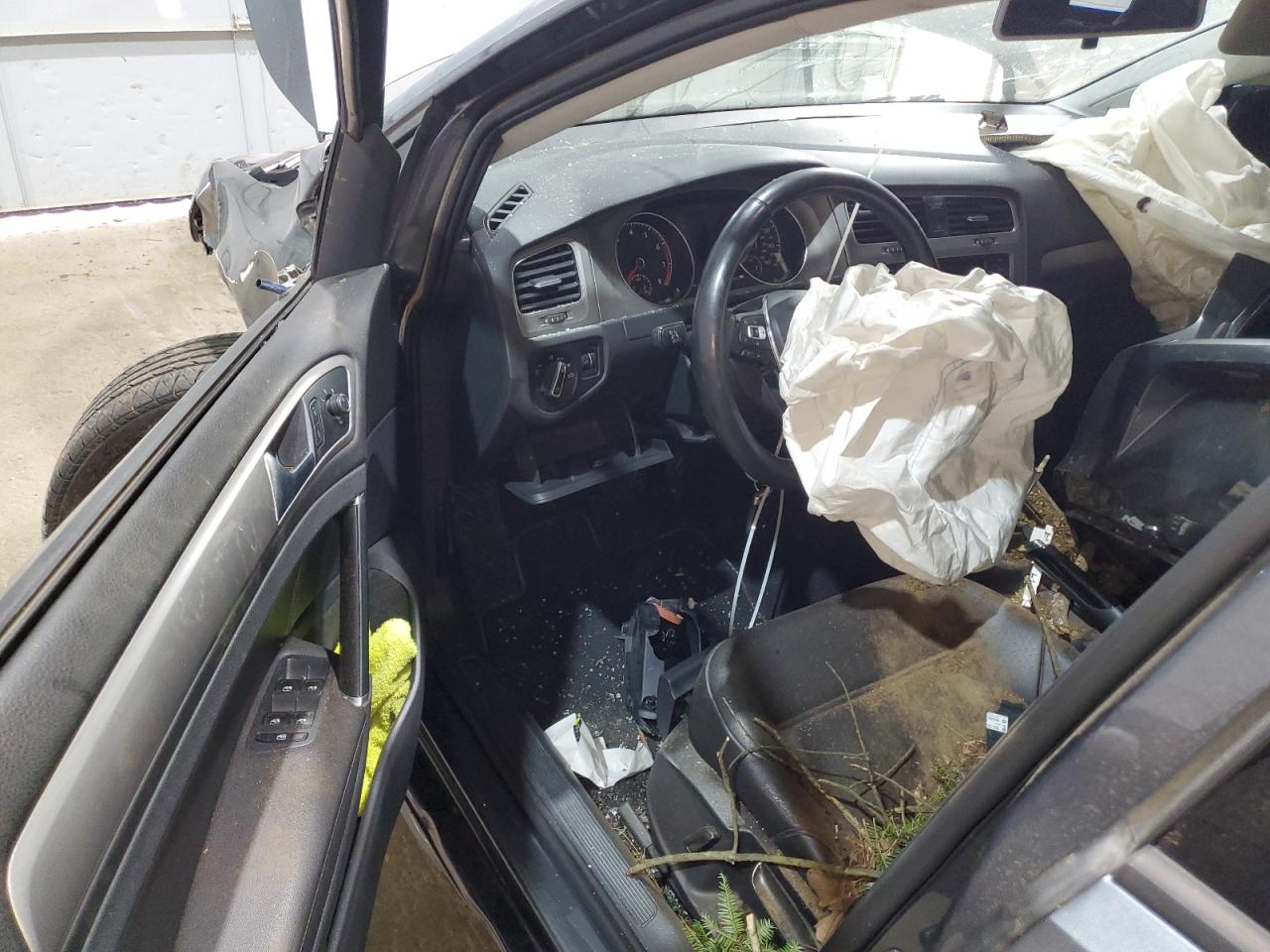 2017 Volkswagen Golf S VIN: 3VW217AU8HM036346 Lot: 67943165