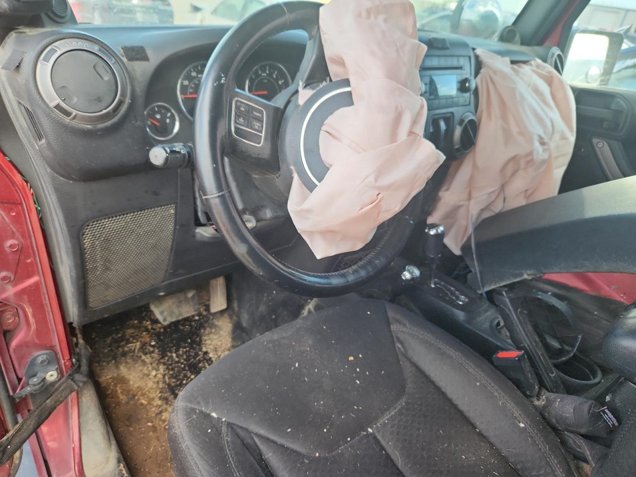 2013 Jeep Wrangler Sport VIN: 1C4AJWAG0DL532840 Lot: 70407585