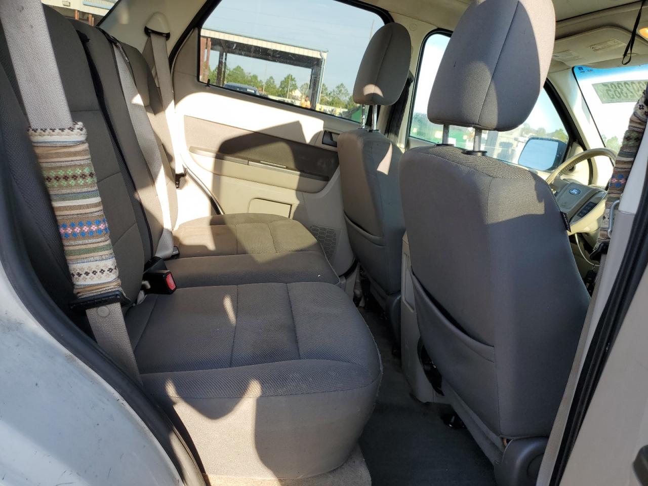 2009 Ford Escape Xlt VIN: 1FMCU03739KA15728 Lot: 67392385