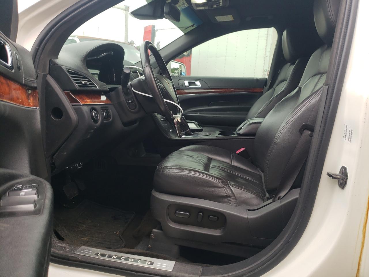 2014 Lincoln Mkt VIN: 2LMHJ5NK9EBL55150 Lot: 67016185