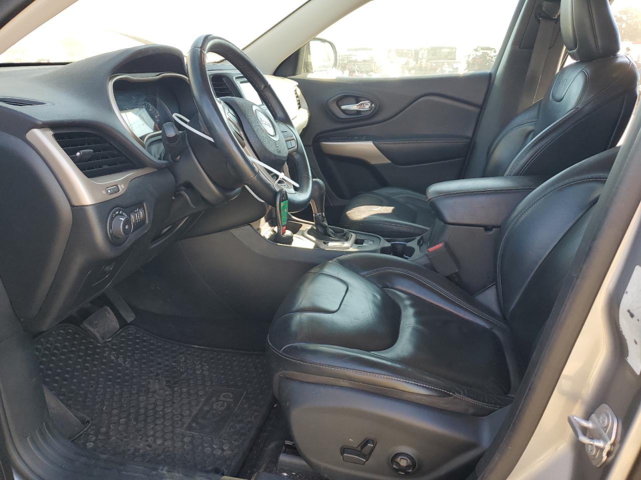 2017 Jeep Cherokee Latitude VIN: 1C4PJMCB6HW652016 Lot: 67956295