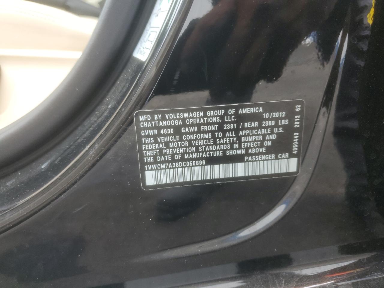 2013 Volkswagen Passat Sel VIN: 1VWCM7A38DC055896 Lot: 70320085