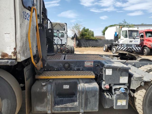 2019 YARD TRUCK
