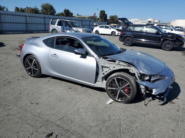  TOYOTA 86 2020 Серебристый