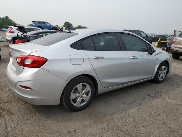  CHEVROLET CRUZE 2018 Srebrny
