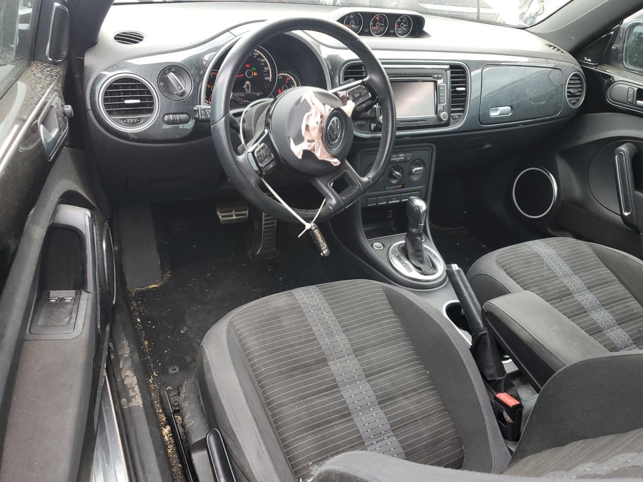 2014 Volkswagen Beetle Turbo VIN: 3VWVT7AT6EM601154 Lot: 66037665