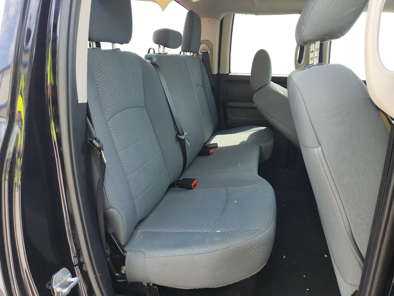 2015 Ram 1500 St VIN: 1C6RR7FG5FS526901 Lot: 66899965