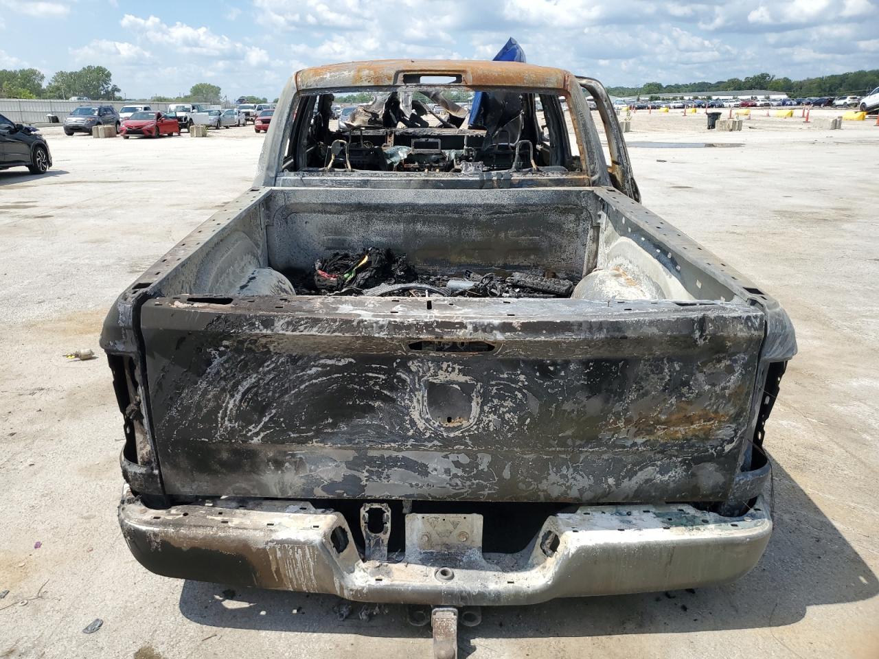 2017 Ram 1500 St VIN: 3C6RR7KT1HG795507 Lot: 69771905